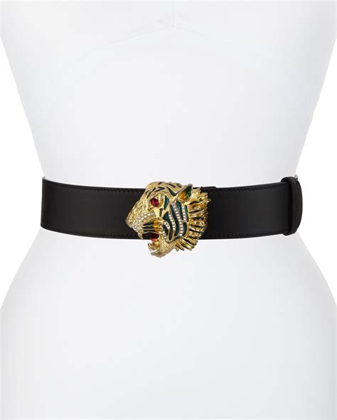 white gucci belt black buckle|gucci belt with tiger buckle.